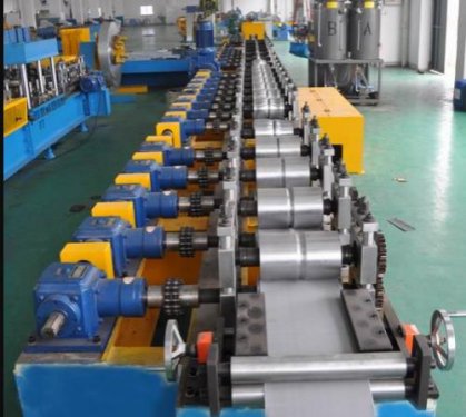 Golden Integrity PU roller shutter door machine